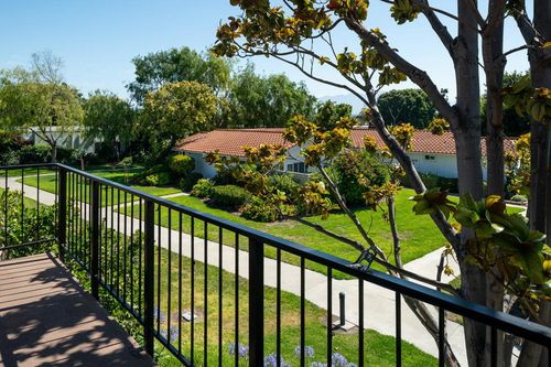 p-2196 Via Mariposa E, Laguna Woods, CA, 92637-0898 | Card Image