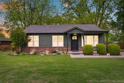 7925 E 129th Street S, Bixby, OK, 74008 | Card Image