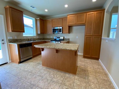 112 Brunia Pl, King City, CA, 93930-3834 | Card Image