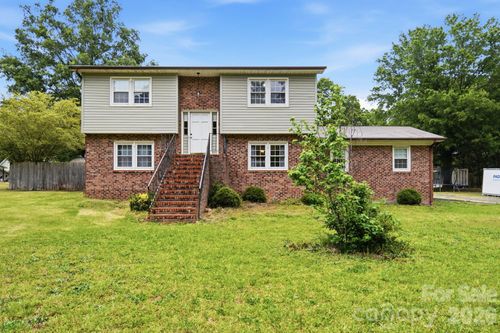 908 Forest Dr, Marshville, NC, 28103-1187 | Card Image