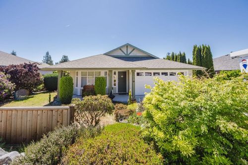 6317 Williams Pl, Sechelt, BC, V7Z0M6 | Card Image