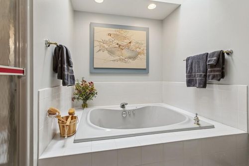 10059 Weko Dr, Bridgman, MI, 49106-9310 | Card Image