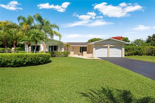 18250 Sw 88th Pl, Palmetto Bay, FL, 33157-5959 | Card Image