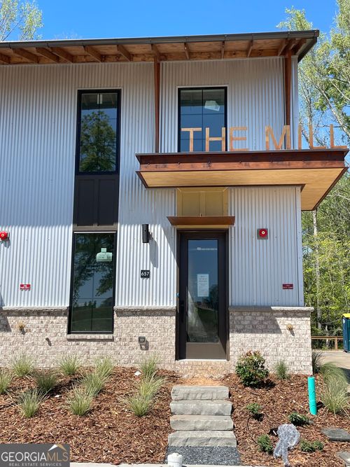 657 5th St, Fayetteville, GA, 30214 | Card Image