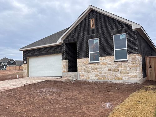 145 Coleto Trl, Bastrop, TX, 78602-2335 | Card Image