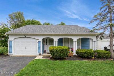 145 Buckingham Drive, Home with 2 bedrooms, 2 bathrooms and null parking in Southampton NJ | Image 1