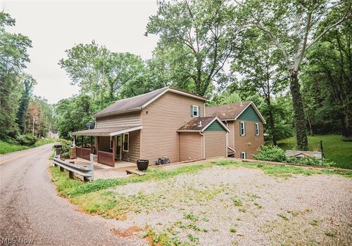 645 Pearl Street Ext, Marietta, OH, 45750-2705 | Card Image