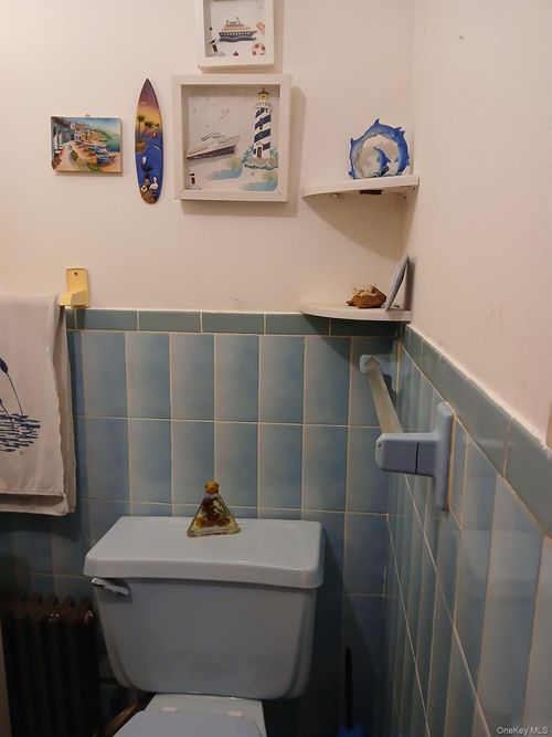 227 Stephens Ave, Bronx, NY, 10473-2413 | Card Image