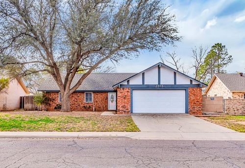 2515 Emerson Dr, Midland, TX, 79705-3304 | Card Image