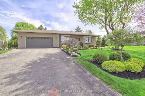 3839 Front St, Goodwood, ON, L0C1A0 | Card Image