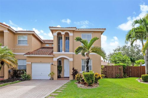 801 Nw 134th Ave, Pembroke Pines, FL, 33028 | Card Image