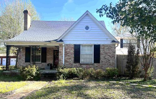 220 Linden Cir, Pine Bluff, AR, 71603-5376 | Card Image