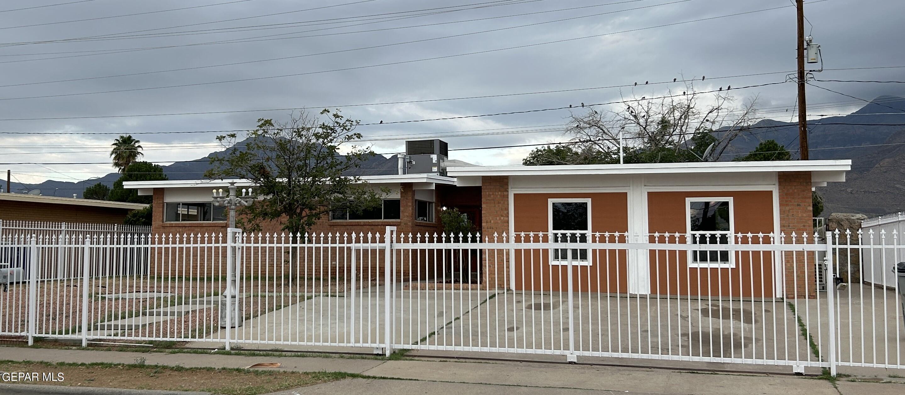 Gschwind St, El Paso, TX 79924