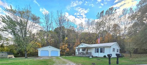 8019 Kroft Rd, Mount Perry, OH, 43760-9763 | Card Image