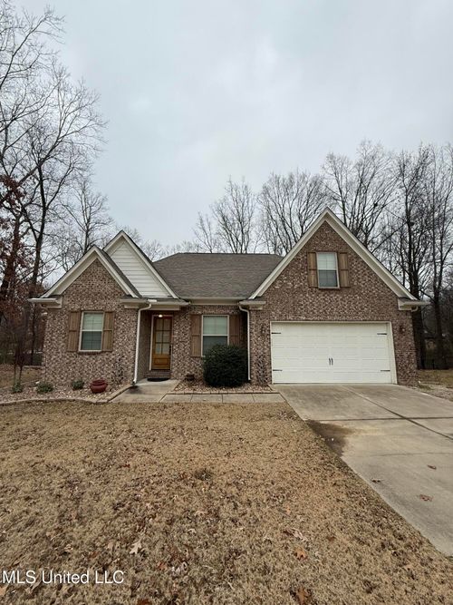 2070 Aspen Drive, Nesbit, MS, 38651 | Card Image