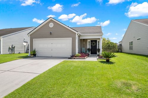 151 Tyger St, Summerville, SC, 29485-6833 | Card Image