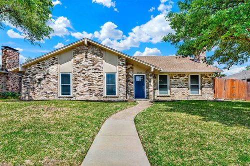 2525 Winterstone Dr, Plano, TX, 75023-7820 | Card Image