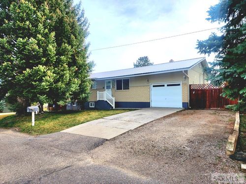 118 S 5th W, Lava Hot Springs, ID, 83246-1593 | Card Image