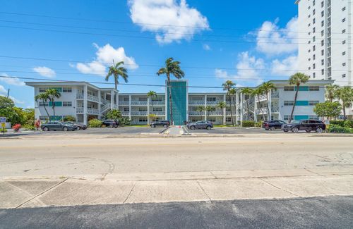 apt-107-419 Golden Isles Dr, Hallandale Beach, FL, 33009-7540 | Card Image