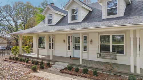 8324 S Indianapolis Ave, Tulsa, OK, 74137-1739 | Card Image