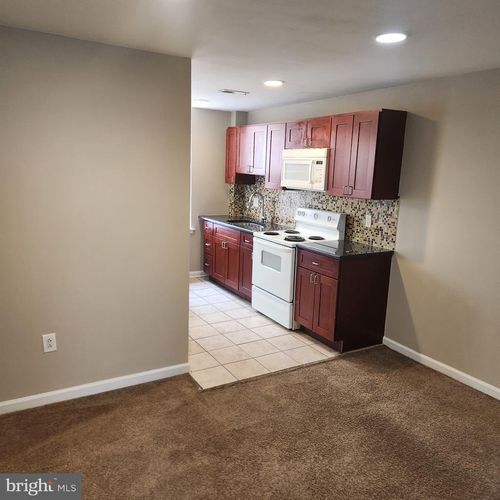 3901 Ridge Ave, PHILADELPHIA, PA, 19132-1035 | Card Image