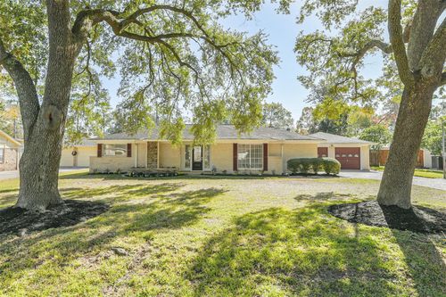 422 Dover Ln, Spring, TX, 77373-5519 | Card Image