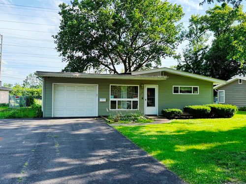408 Princeton Drive, North Aurora, IL, 60542 | Card Image