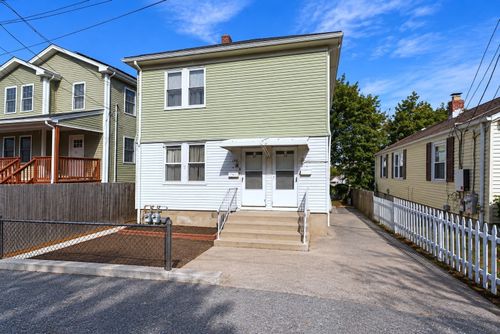 35 Hymer St, Providence, RI, 02908-1315 | Card Image