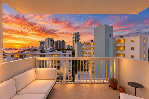 6g-1670 Bay Rd, Miami Beach, FL, 33139-2172 | Card Image