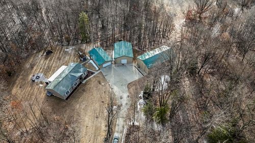 5717 Maple Ridge Rd, Sterling, MI, 48659-9210 | Card Image