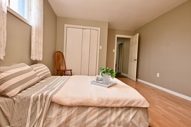 1932 Gore Line, House other with 4 bedrooms, 2 bathrooms and 4 parking in Westmeath ON | Image 27