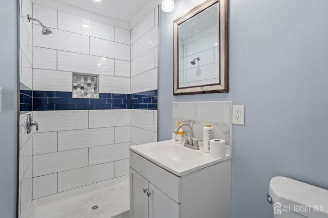 47 Harrison Ave, House other with 3 bedrooms, 2 bathrooms and null parking in Edison NJ | Image 14