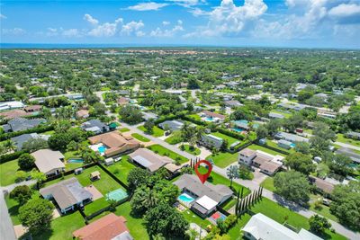 8531 Sw 185th Ter, House other with 4 bedrooms, 2 bathrooms and null parking in Cutler Bay FL | Image 3