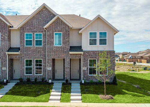 5220 Springlake Pkwy, Haltom City, TX, 76117-1610 | Card Image