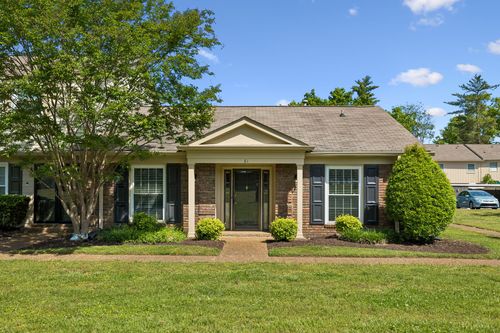 e1-8207 Sawyer Brown Rd, Nashville, TN, 37221-8540 | Card Image