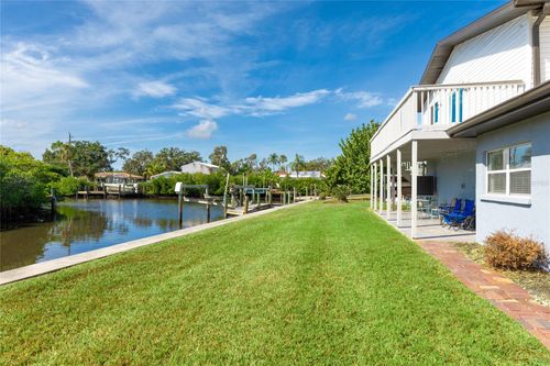 333 Sally Lee Dr, Ellenton, FL, 34222-2045 | Card Image