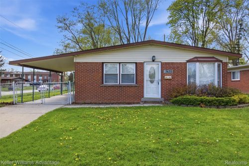 7435 Lathers St, Westland, MI, 48185-2633 | Card Image