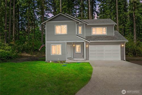 17521 Loop Ln Se, Yelm, WA, 98597-9317 | Card Image