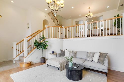 1469 Isabella St, Santa Clara, CA, 95050-4636 | Card Image