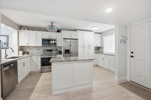 306-3138 Via Poinciana, Lake Worth, FL, 33467-1971 | Card Image