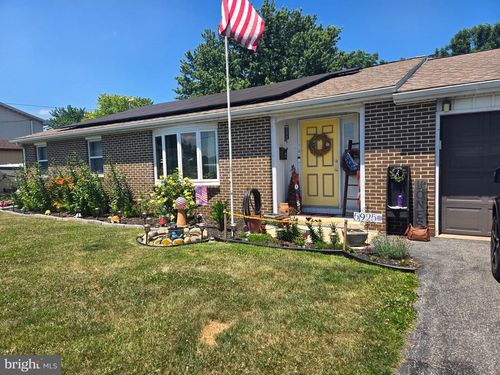 5925 Greenvillage Rd, CHAMBERSBURG, PA, 17202-7317 | Card Image