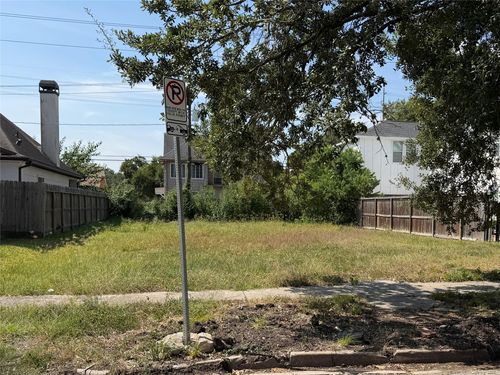 2810 Rosewood St, Houston, TX, 77004-5340 | Card Image