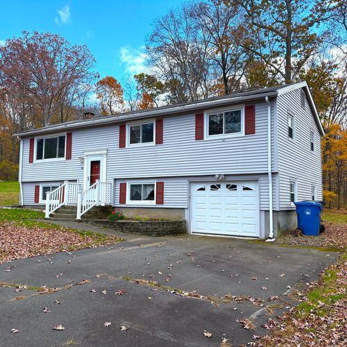 84 Willie Cir, Tolland, CT, 06084-2318 | Card Image