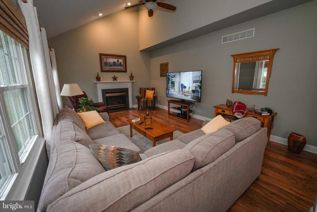609 Ida Ln, House other with 4 bedrooms, 3 bathrooms and null parking in HATFIELD PA | Image 20