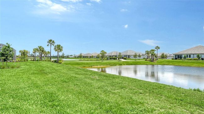 17340 Savory Mist Cir, House other with 4 bedrooms, 3 bathrooms and null parking in BRADENTON FL | Image 38