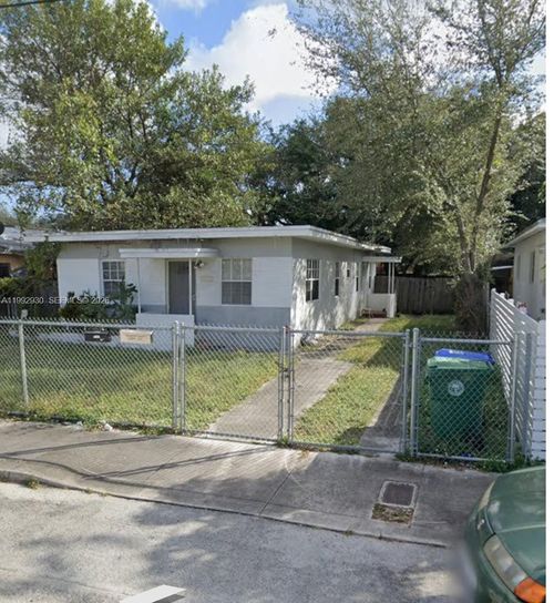 5731 - 5733 Nw 6th Ave, Miami, FL, 33127-1511 | Card Image