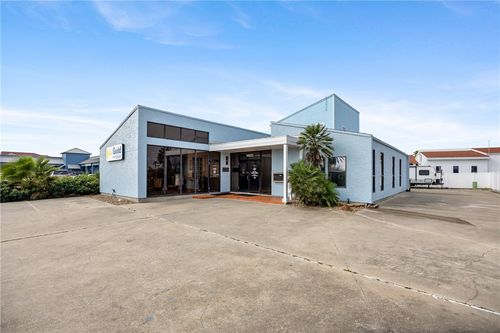 14633 S Padre Island Dr, Corpus Christi, TX, 78418-6263 | Card Image