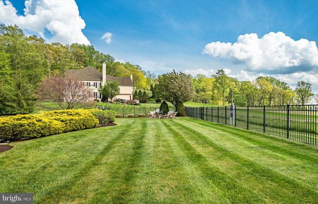 319 Ironstone Ln, Home with 4 bedrooms, 4 bathrooms and null parking in ELVERSON PA | Image 73