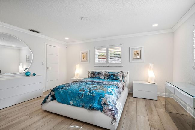 2710 Ne 47 Th St, House other with 3 bedrooms, 2 bathrooms and null parking in Lighthouse Point FL | Image 27