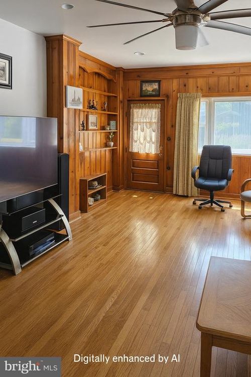 1535 Willow St, NORRISTOWN, PA, 19401-3337 | Card Image